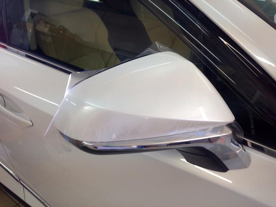 оклейка зеркал Lexus NX300H пленкой SunTek