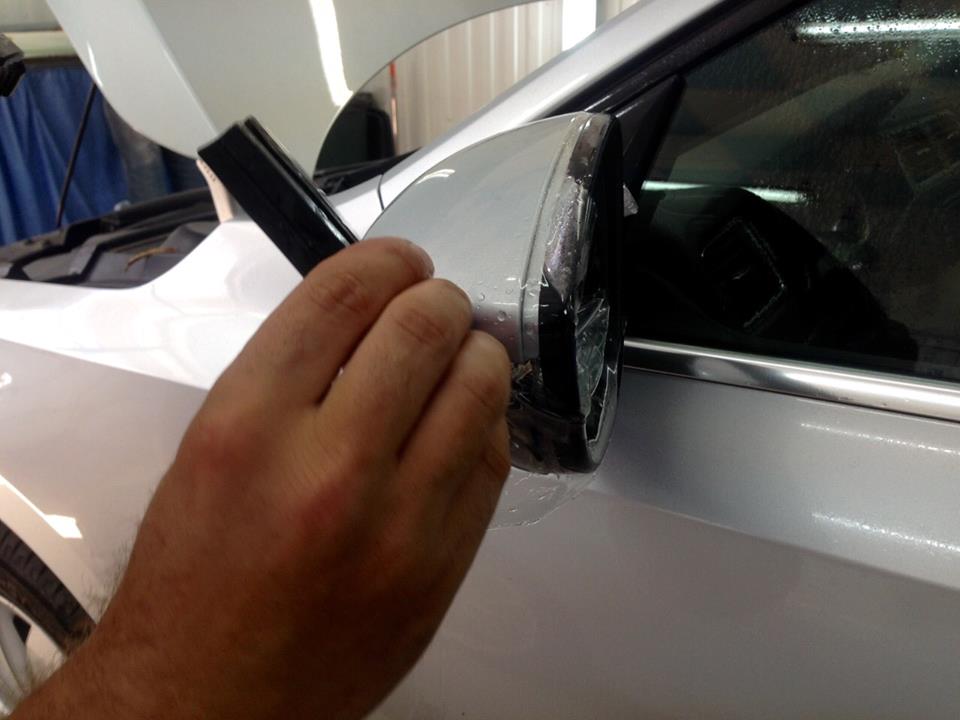 обклеювання дзеркал Volkswagen Jetta плівкою 3М