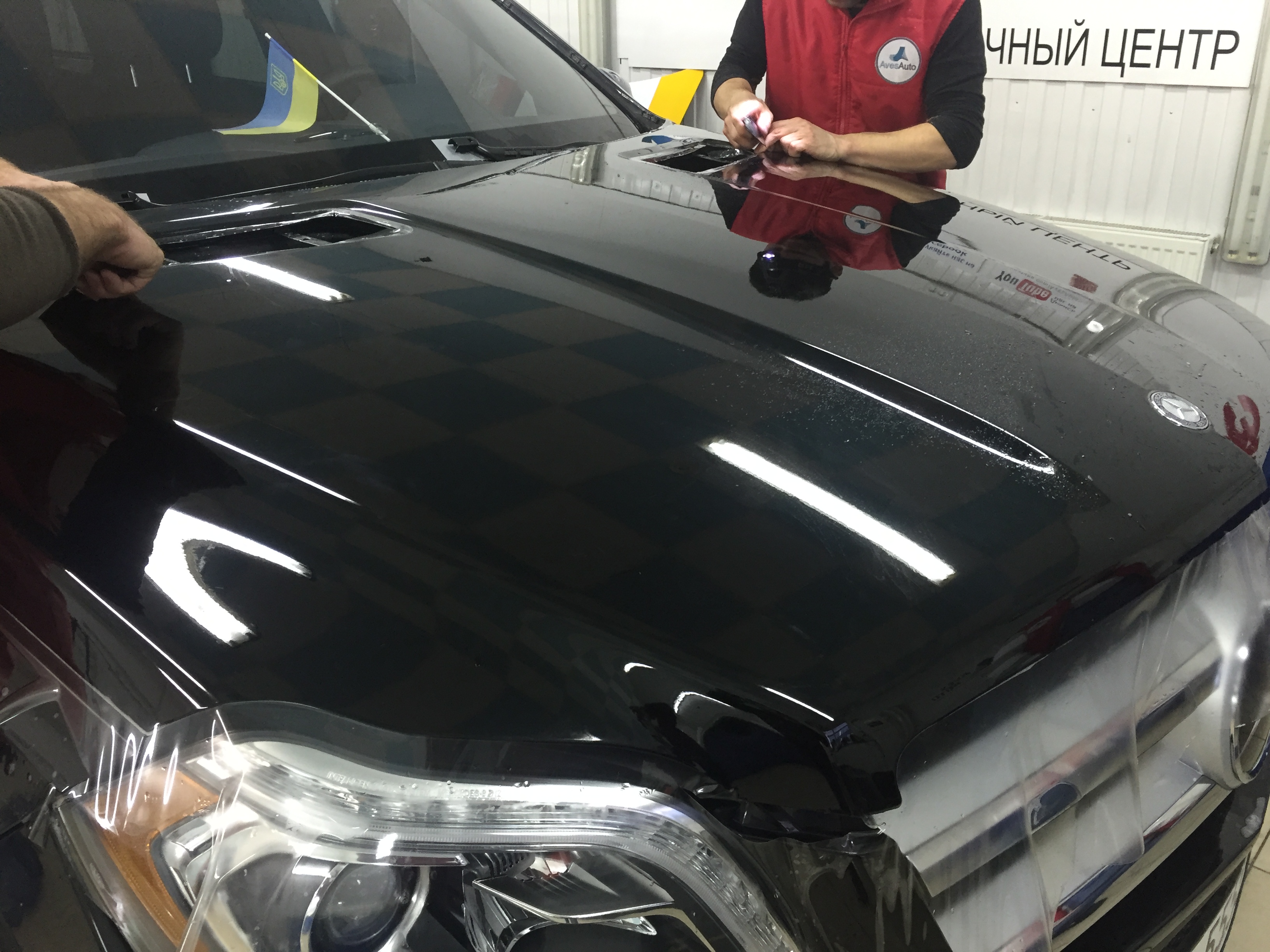 Нанесення поліуретану на Mercedes Benz GL 2015