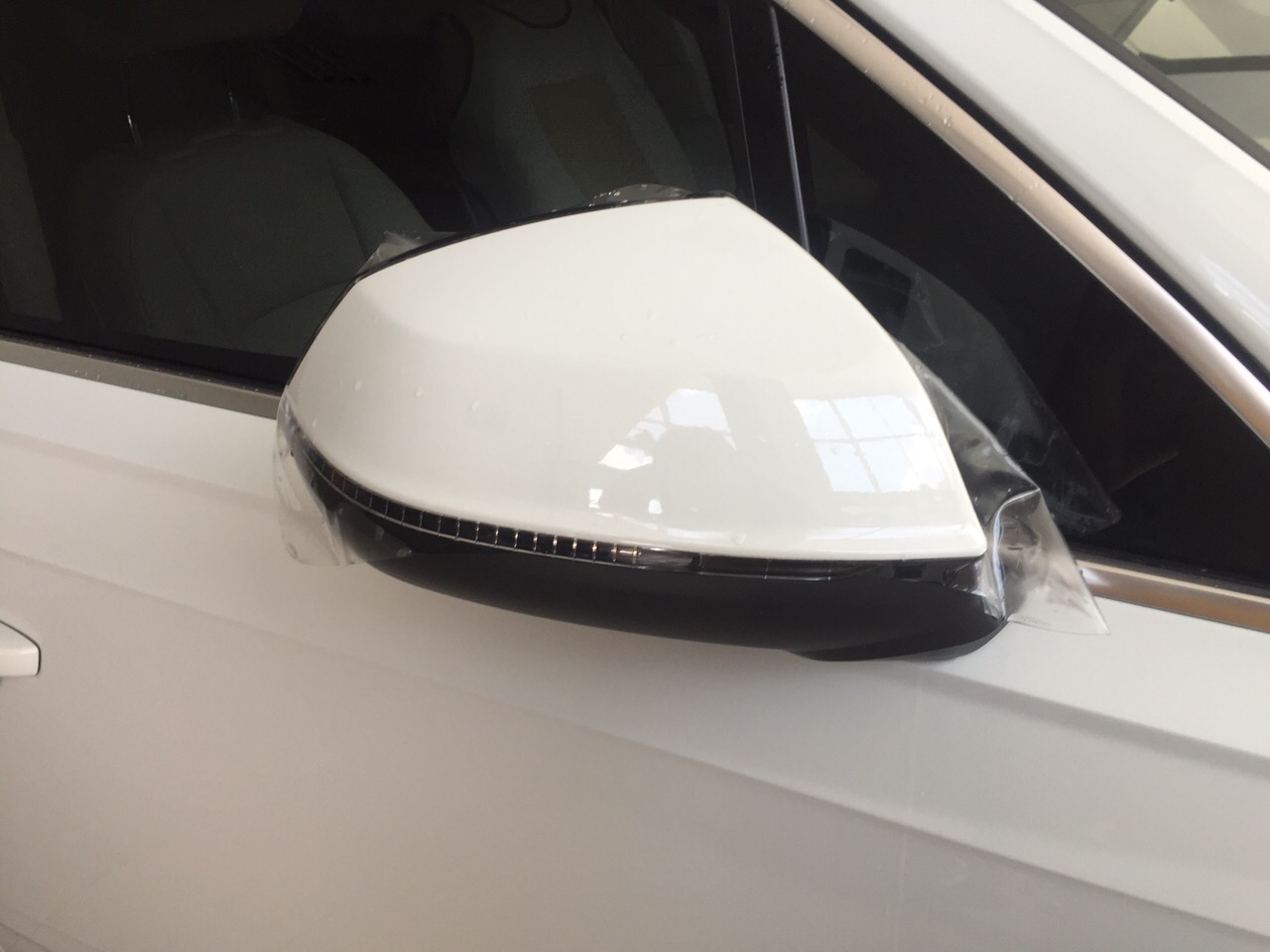 оклейка зеркал Audi Q7 пленкой PremiumShield