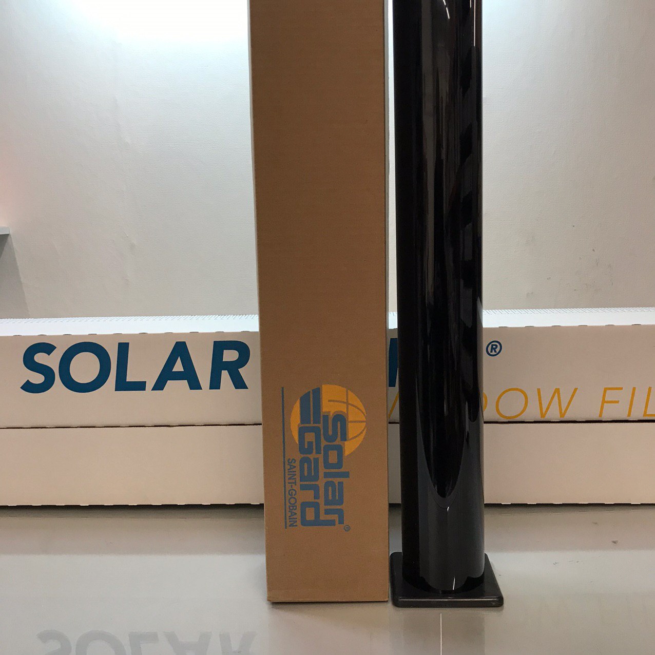 Впервые в Украине тонировочная пленка Solar Gard Magnum со светопропускаемостью 2%