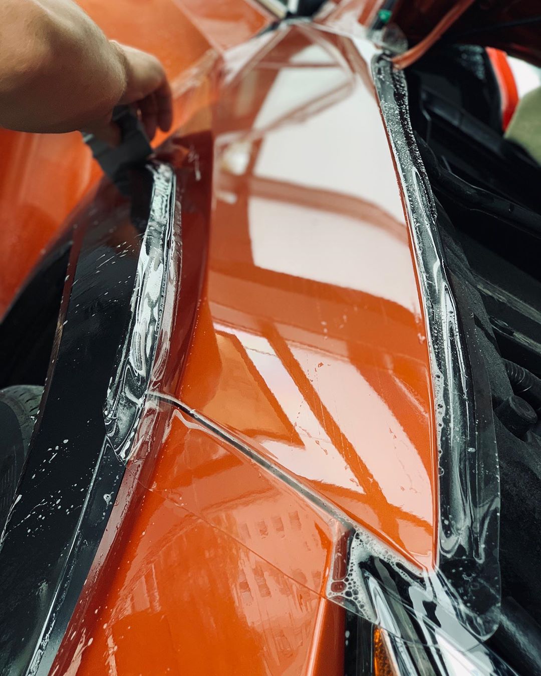 Захист кузова Лексус Lexus антигравійною поліуретановою плівкою | обклеювання крил