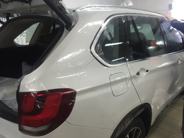защитная пленка на белый BMW X5