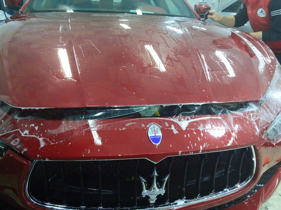 обклеювання капота Maserati Ghibli