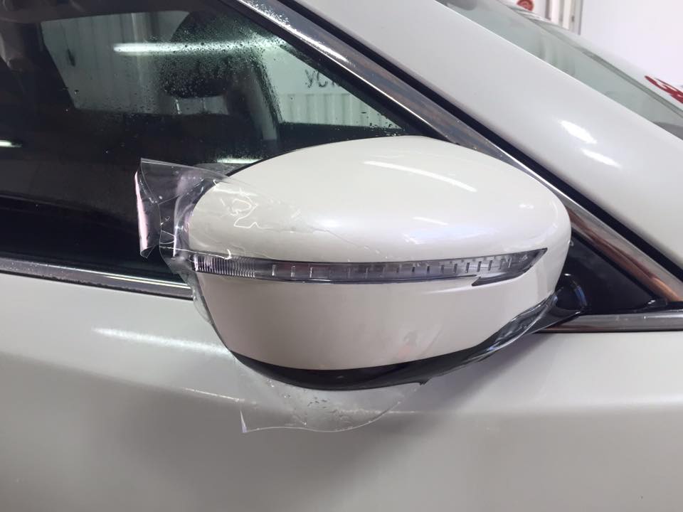 оклейка зеркал Nissan Xtrail