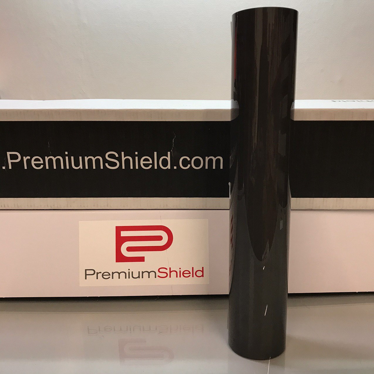 Перша в світі поліуретанова тонувальна плівка для фар - PremiumShield Smoke (США)