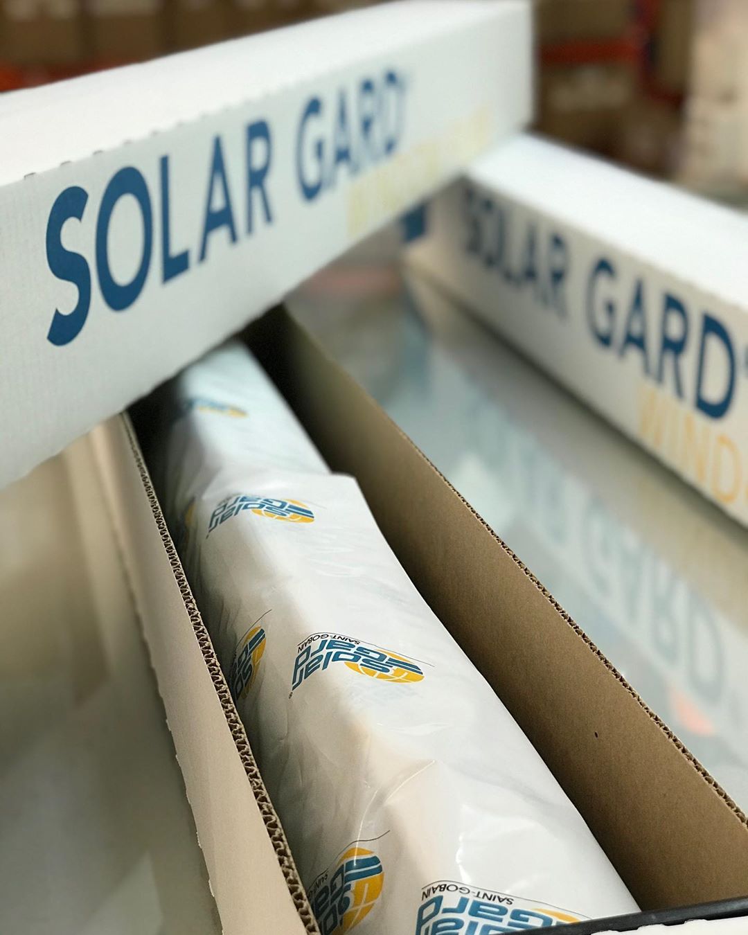 Впервые в Украине тонировочная пленка Solar Gard Magnum со светопропускаемостью 2%